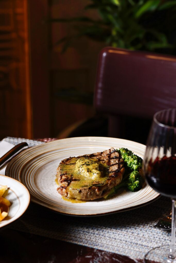 Grilled steak with red wine