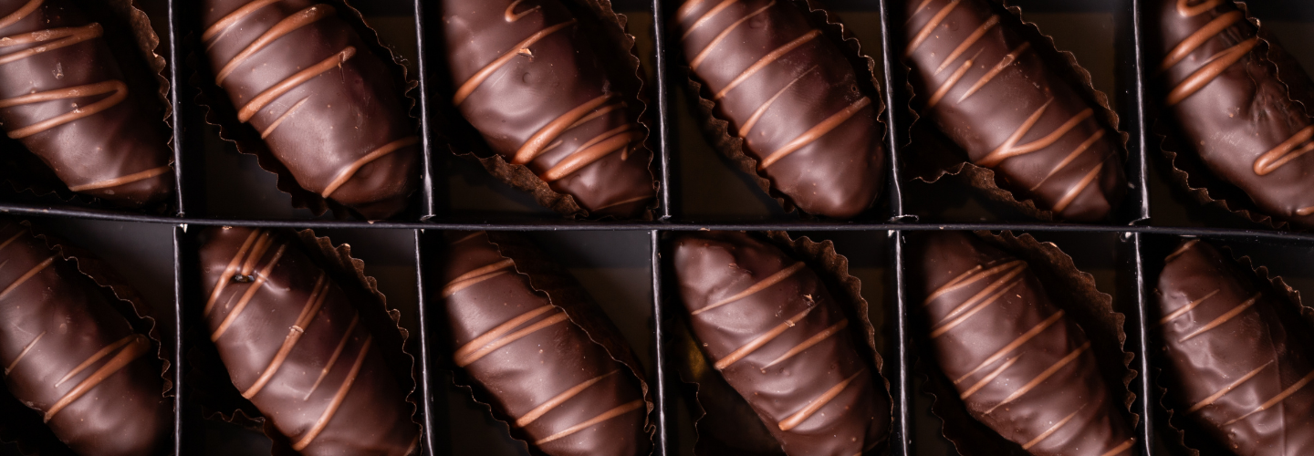 Chocolate-covered dates