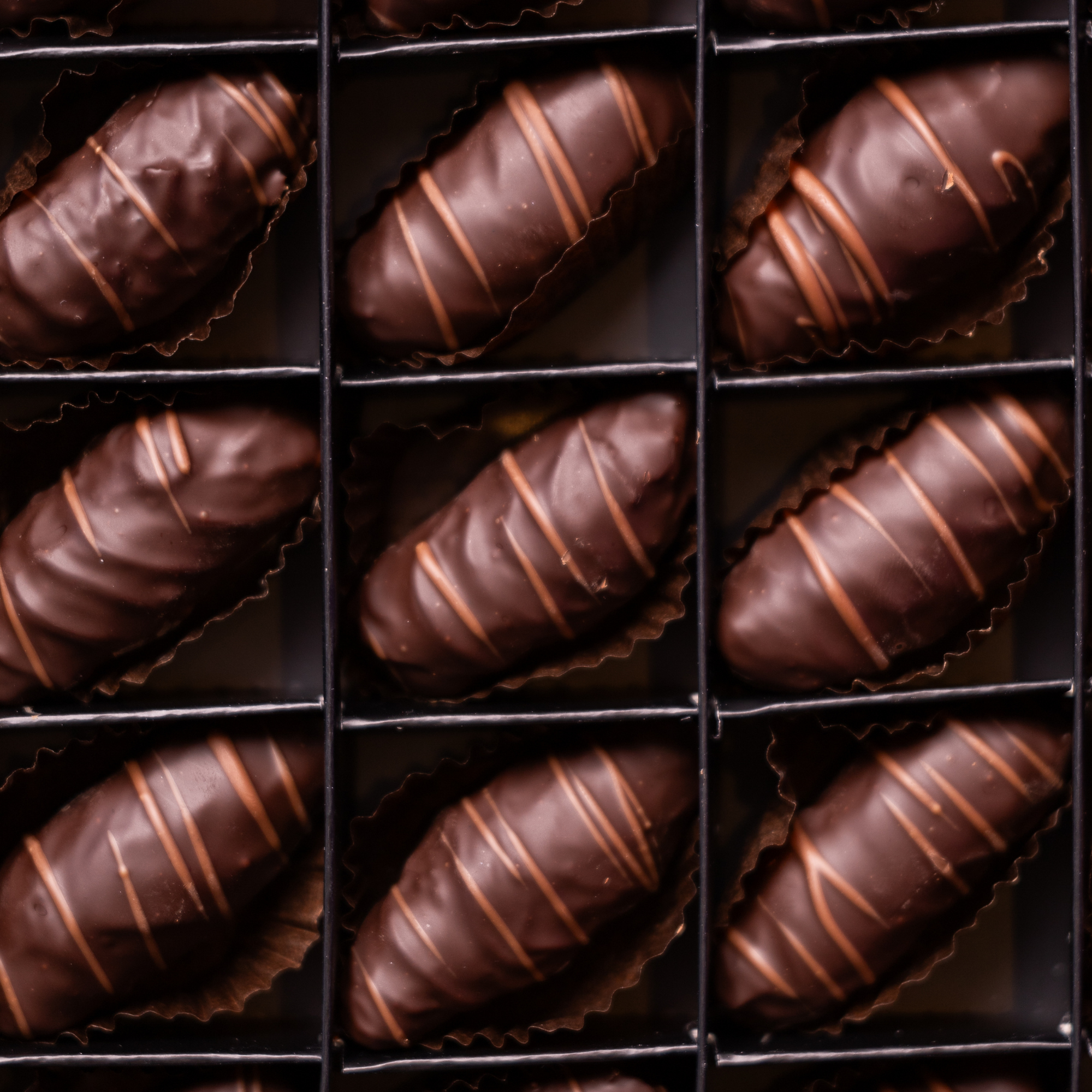Chocolate-covered dates